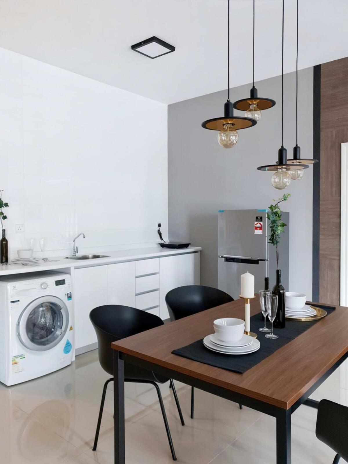 Apartment Stylish & Cozy 2br At Arte Plus, Free Parking *